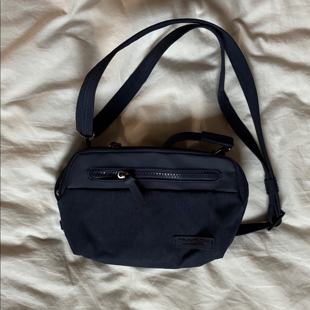 Travelon travel safe crossbody bag